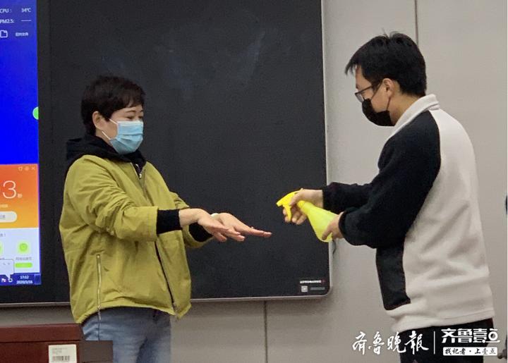 大班幼儿疫情防控安全演练视频,文汇路小学疫情防控演练