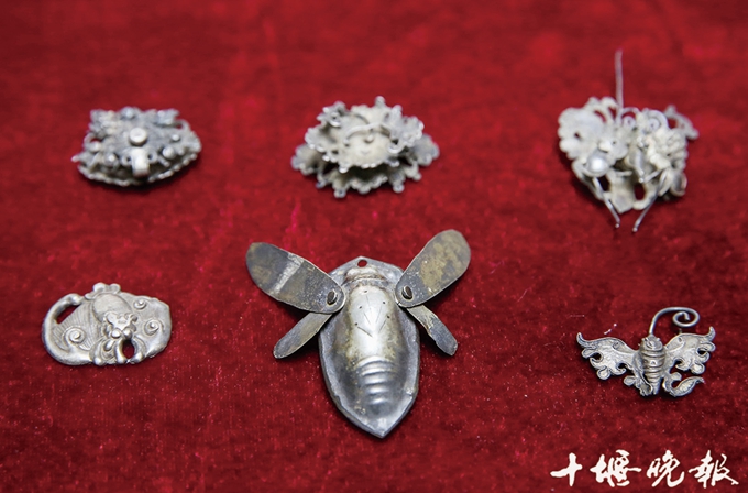 明代老银手镯一对,顶级收藏老银器