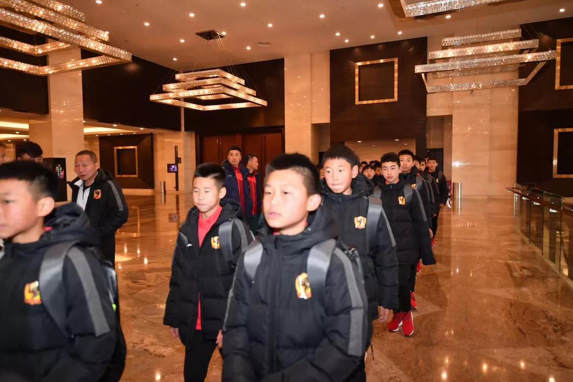 贵州恒丰足球联赛,贵州恒丰举行誓师大会