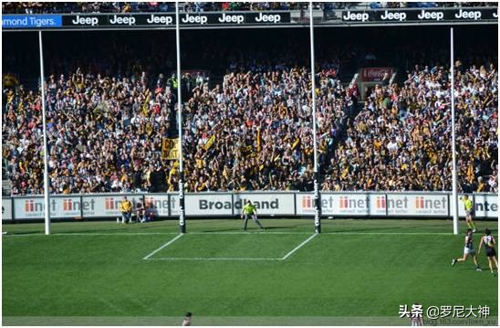 足球是这样踢的吗,足球到底有什么规则