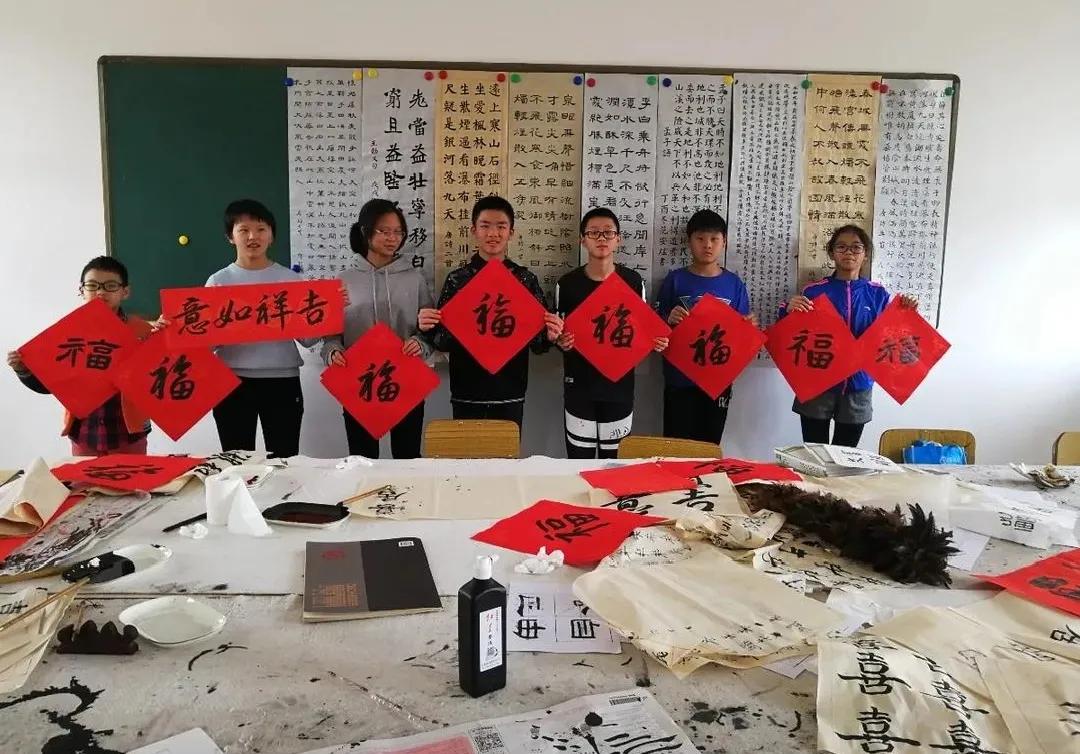 珠海市红旗中学：扛起人生的红旗