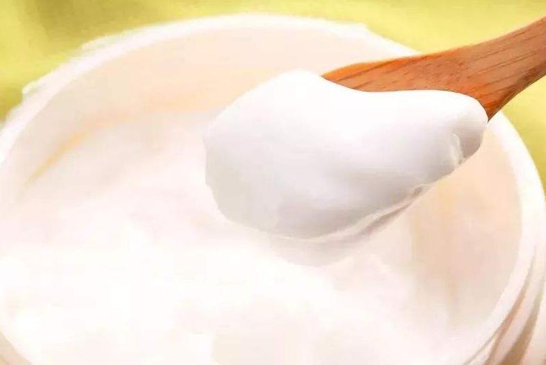 不要羡慕那些外表光鲜亮丽的女人,澳洲绵羊油适合油性皮肤的人用吗