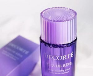 黛珂水紫苏水补水如何,黛珂紫苏水乳去闭口怎么样