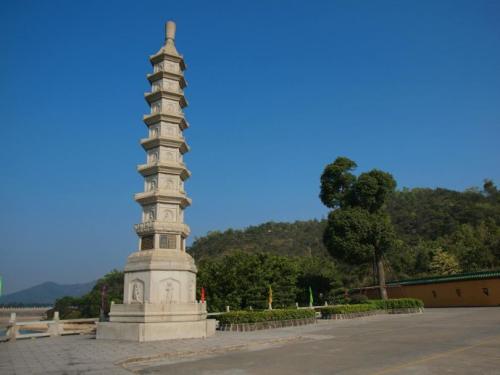 游金台寺，山清水秀，风光无限好，鉴赏佛家对联，感悟禅理