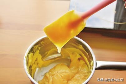 亲手做的泡芙好吃到爆,自己在家怎么做泡芙简单又好吃