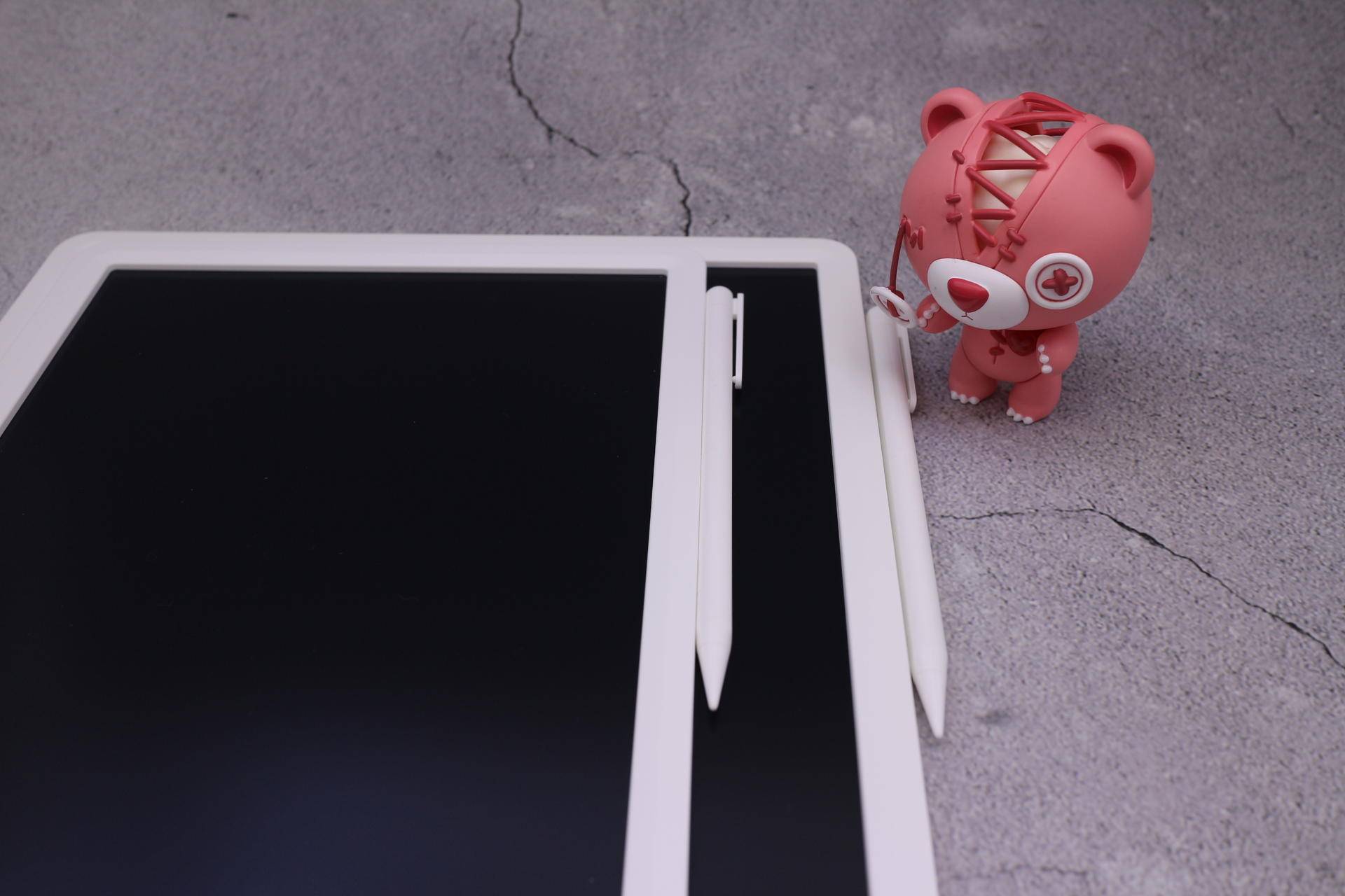 哄娃工作两不误，宝宝妈妈两相宜！小米米家液晶小黑板入手体验