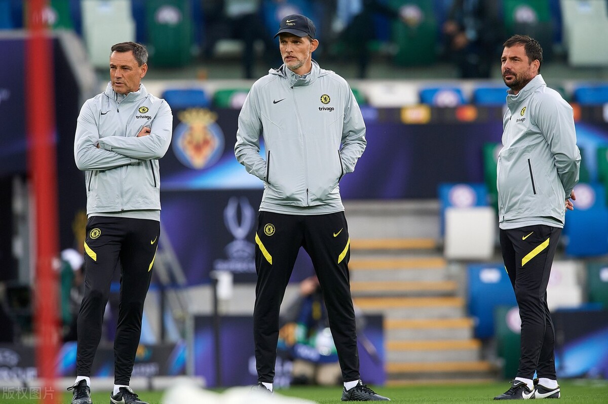 车轮滚滚运动会加油稿,车轮滚滚永向前下一句