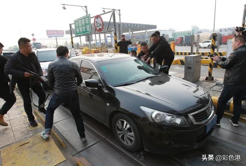 2022全国晚报摄影优秀图片评选,记者获奖照片触目惊心