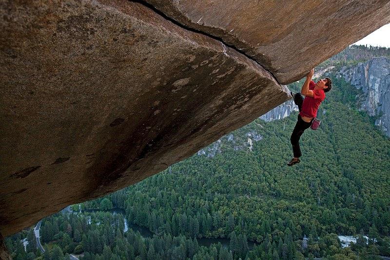 人生就像Freesolo，从《徒手攀岩》中我找到达成目标的成功之道