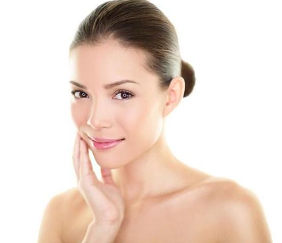 肌底液和精华液还有爽肤水的区别,肌底精华液和乳液有啥区别