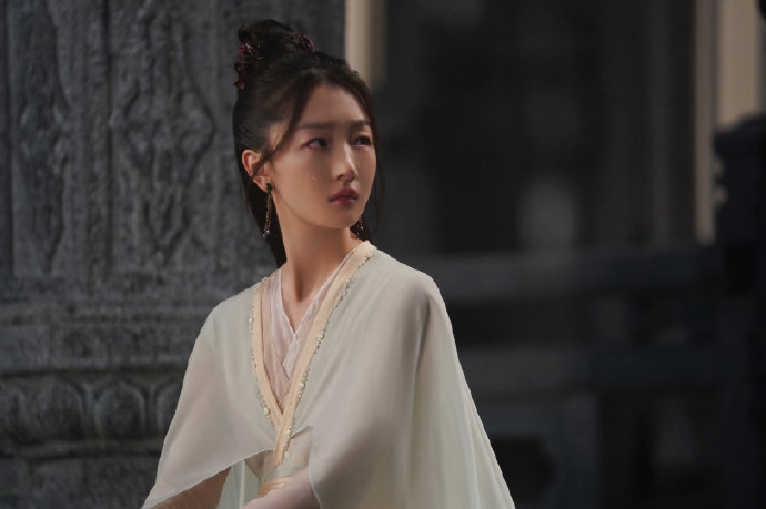 周冬雨新剧千古玦尘点评,周冬雨新剧千古玦尘热播榜