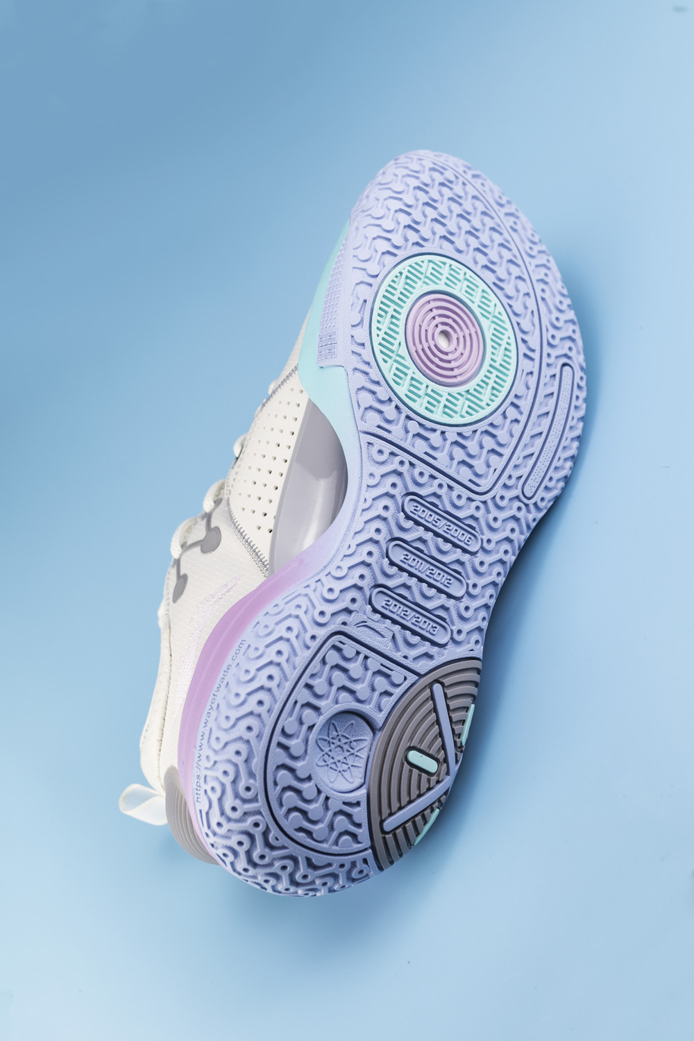 cj1代篮球鞋,李宁cj1篮球鞋怎么样