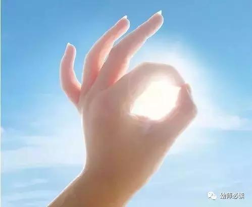 能使孩子变聪明的手指操 (my happy school儿歌手指操)