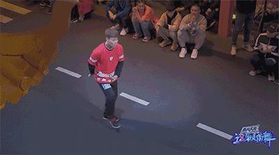千玺街舞决赛唱歌,易烊千玺吴建豪这就是街舞