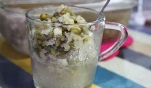 心慌气短胸闷喘不上气是中暑了吗,心慌气短出凉汗浑身没劲