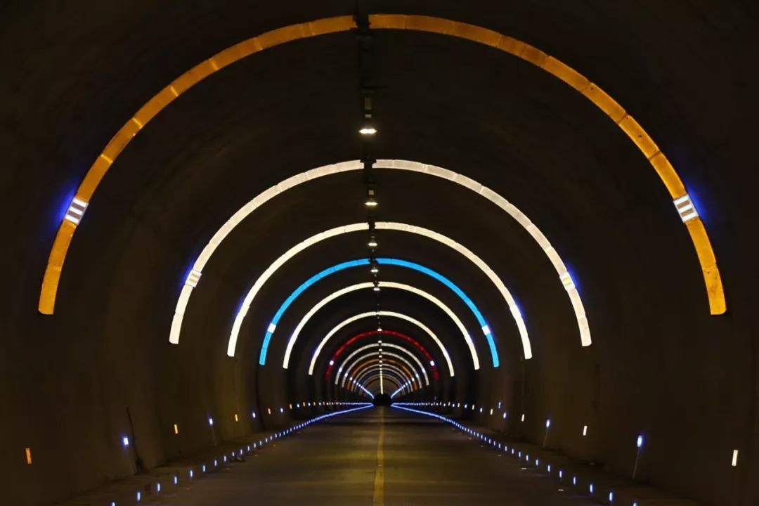 新手上路一定要注意这3点哦,新手开车上路慌怎么办