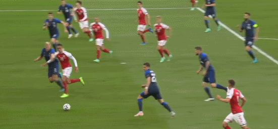 欧洲杯丹麦球员埃里克森晕倒,2020欧洲杯芬兰vs丹麦埃里克森骤停