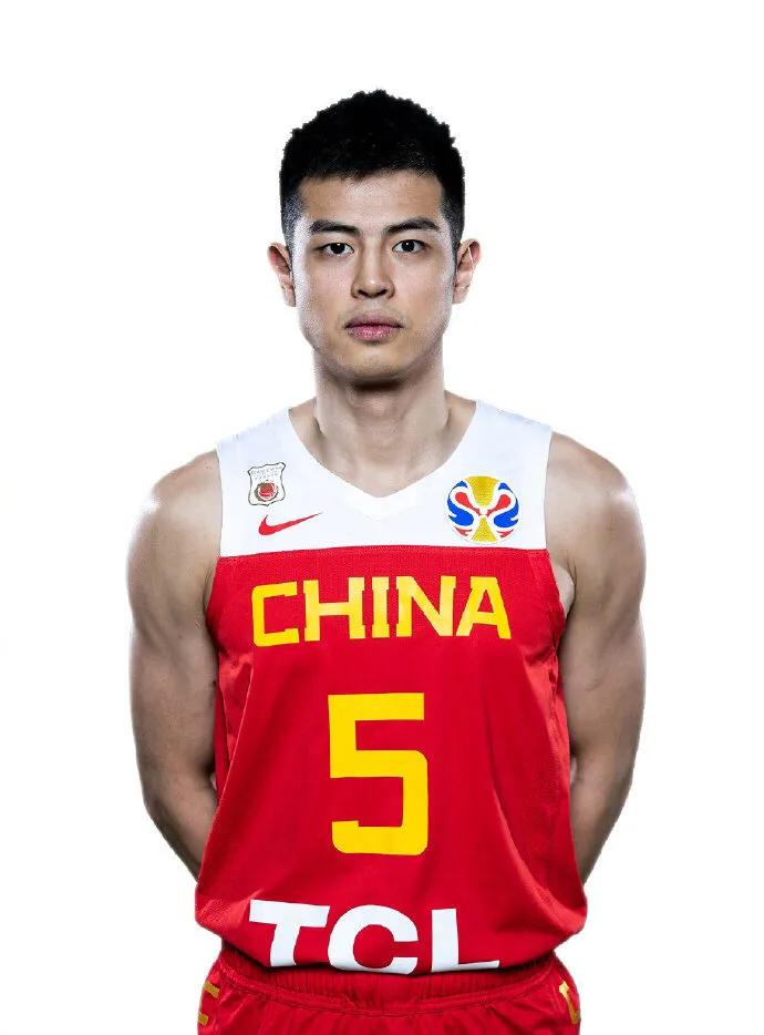 辽宁男篮拍摄定妆照,中国男篮定妆照亚洲杯