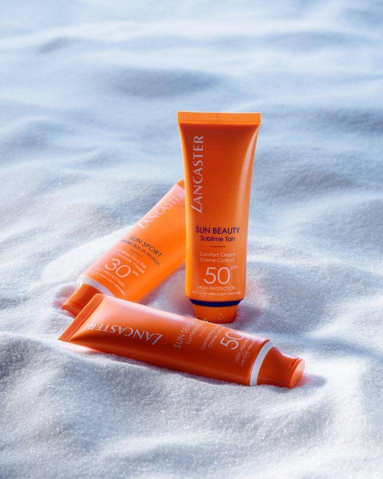 晒后皮肤疼如何快速修复,晒伤后出的晒痕如何处理