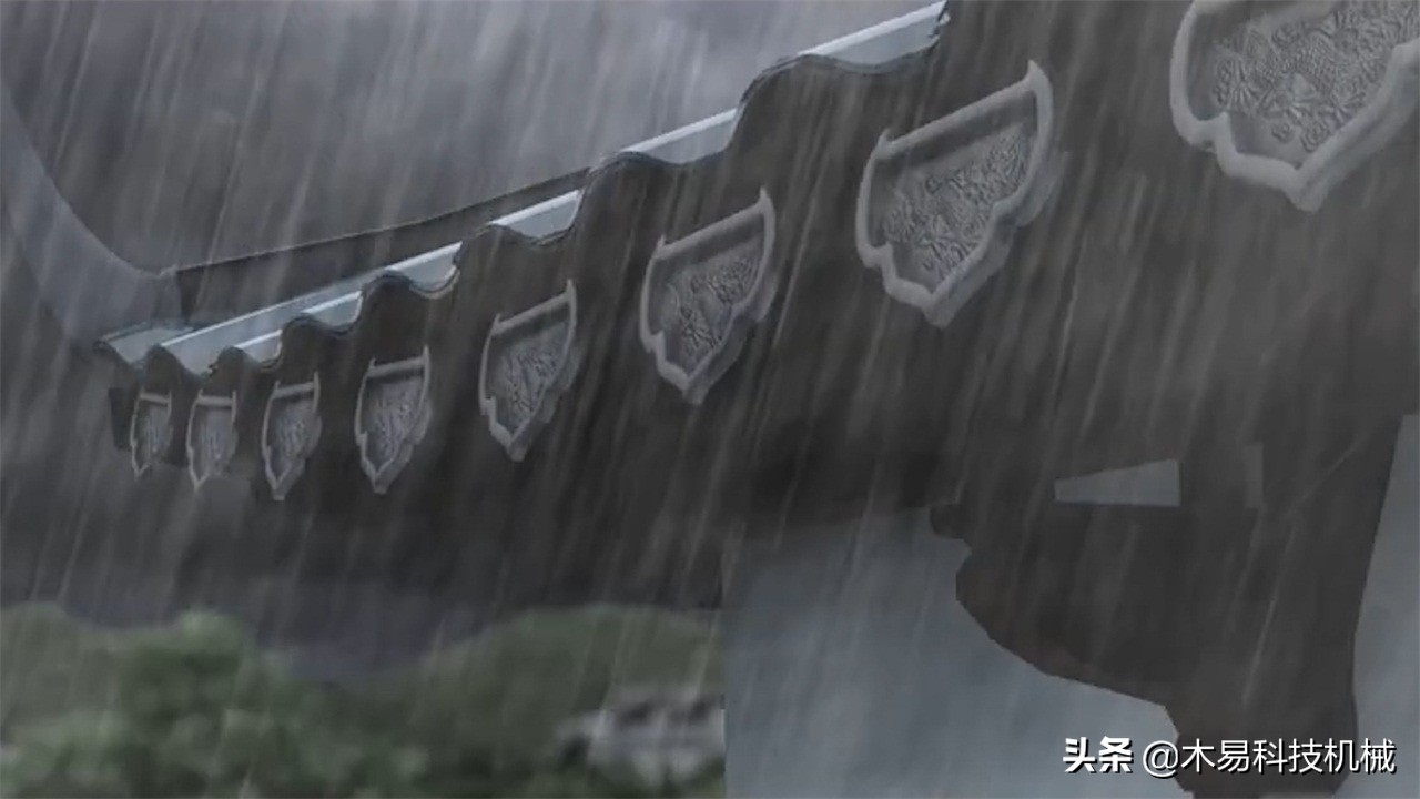 民间大叔曾改进瓦片，能给屋子供电，一年剩下2000元电费