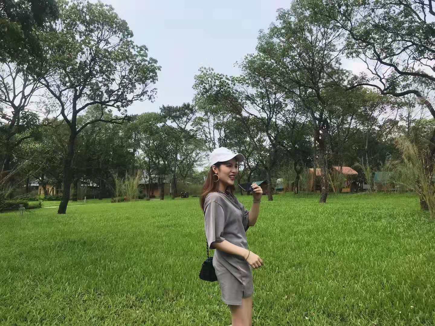 这个像李子柒一样女孩，她干啥啥成……