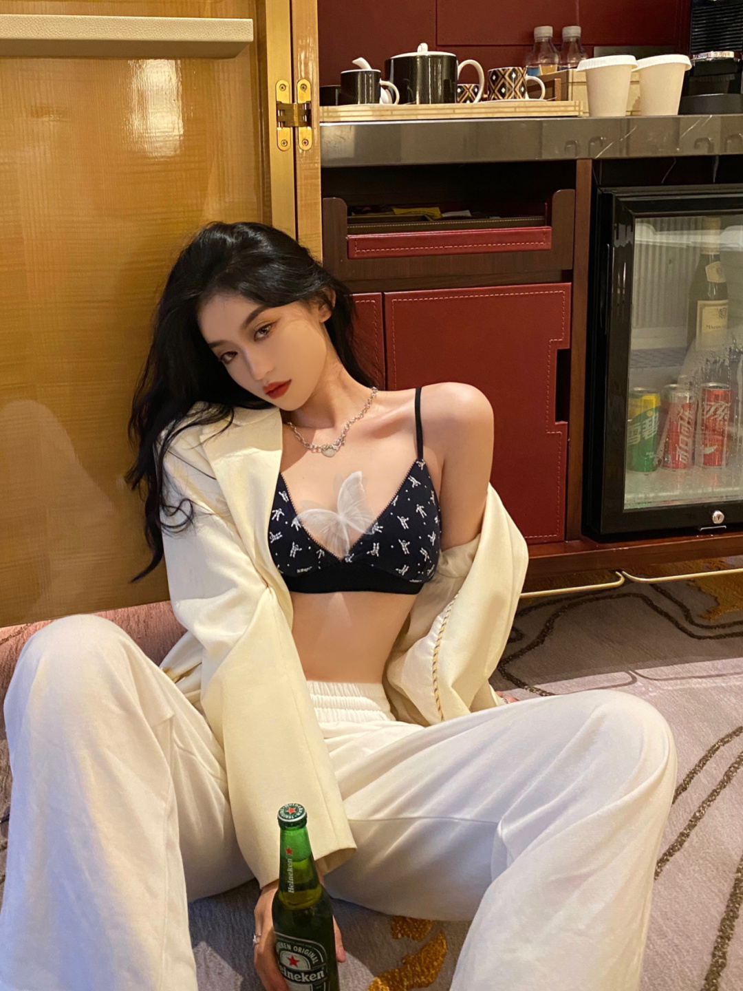 宅家拍照大片氛围感p图,宅家怎么拍比较酷的照片