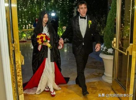 婚纱照有穿黑色婚纱的吗,拍婚纱照穿黑婚纱代表什么