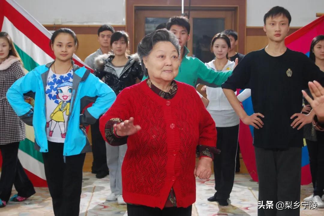 梅兰芳穆桂英唱段,梅兰芳穆桂英挂帅豫剧版