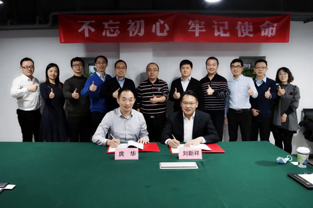 珞石协作机器人,珞石机器人助力小米智能工厂