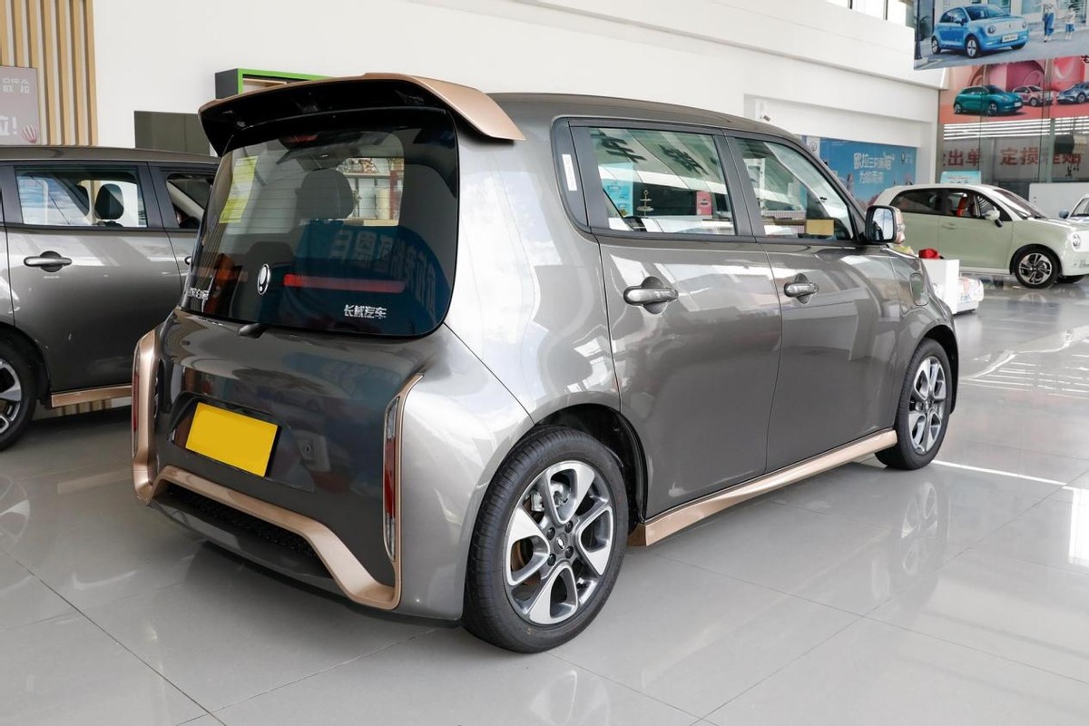 城市小精灵代步首选车,比亚迪宝骏售价