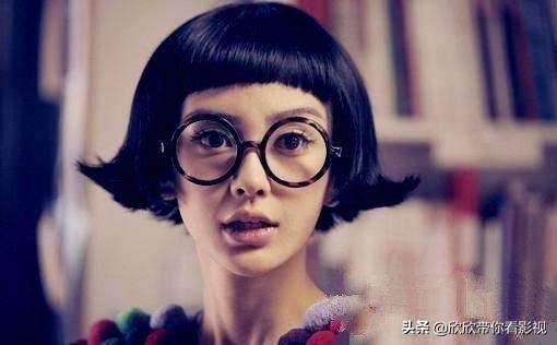 迪丽热巴丸子头加蝴蝶结发型,迪丽热巴同款发型双丸子头