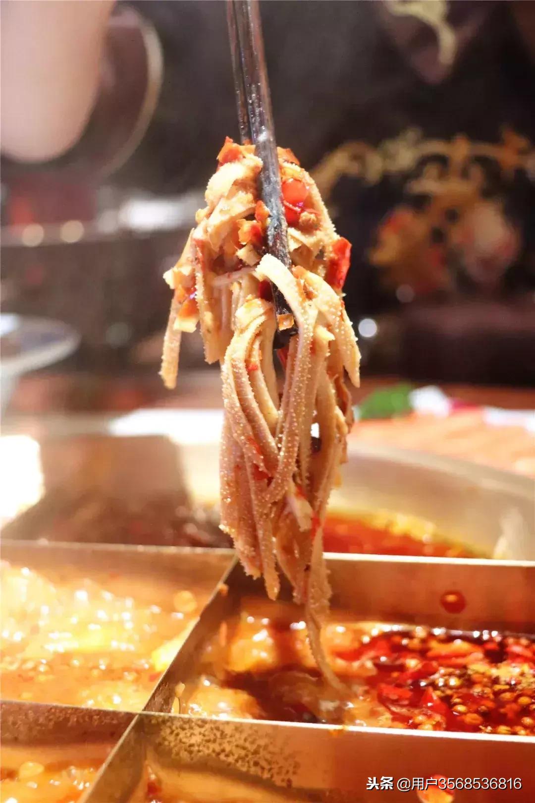 通哥探店:好吃的火锅千篇一律有趣的辣莊万里挑一