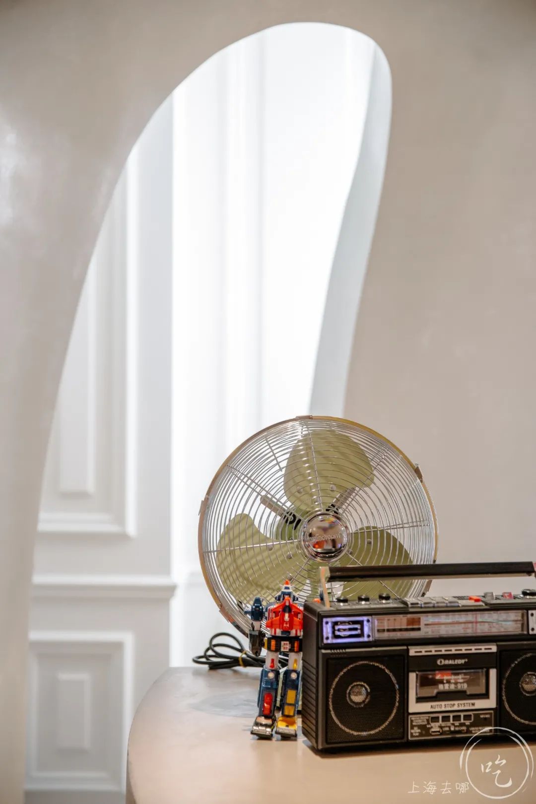 次元壁破了！轩尼诗酒吧X国民六神，竟出了个“花露水鸡尾酒”