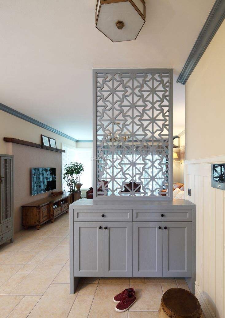 无玄关进门餐厅和客厅怎么做鞋柜,入户过道窄又长怎么设计玄关鞋柜