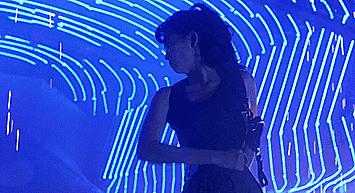 他白手起家逆袭巨富，还娶到了全香港男人的“欲望”