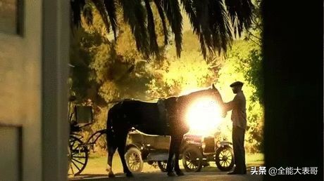 这是一部想象爆棚的超R级影片，好「色」之徒必看电影