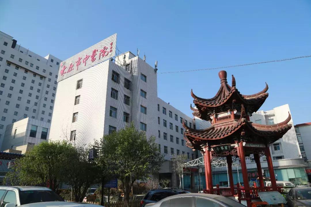 颈椎不适可能引发全身六大问题,颈椎犯了各种不舒服