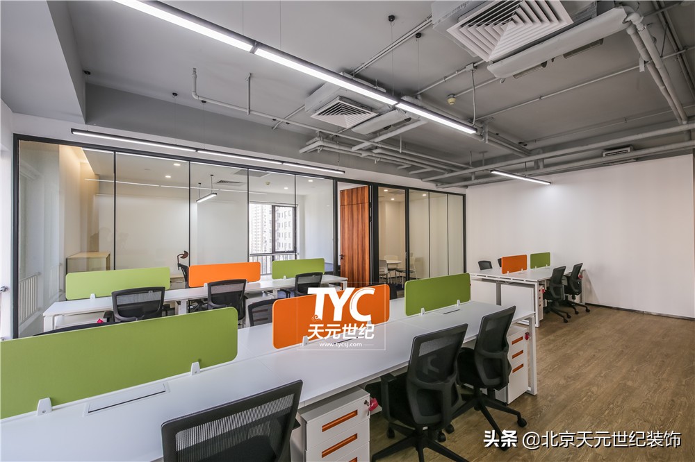 海淀国际化办公室装修设计案例,宝山创意办公室装修设计案例