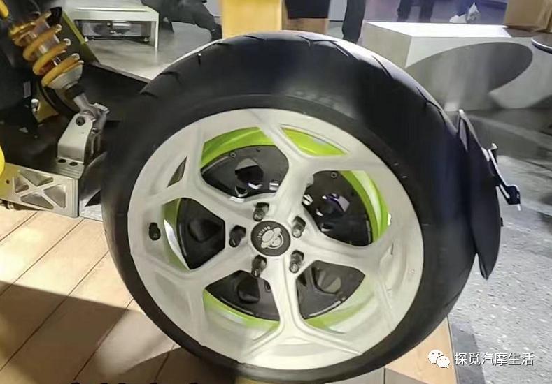 想要弯道超车,要想实现弯道超车我们该怎么做