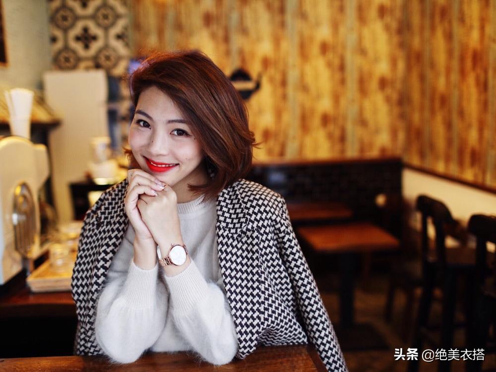 穿衣搭配女时尚博主,短大衣的搭配时尚博主