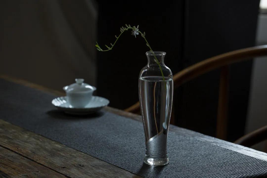 玻璃花器适用于什么花材,简约透明玻璃花器