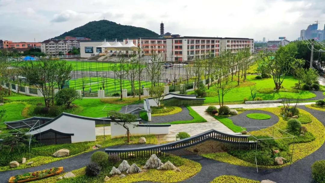 缁忔祹绉瀬淇″彿,绗笁浜т笟娲昏穬閲婃斁绉瀬淇″彿