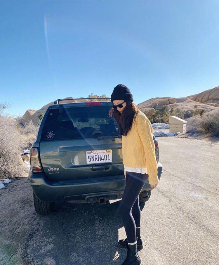 闊╁浗绌挎惌鏄ュ鏂版,闊╅噷闊╂皵鐨勬槬瑁呯┛鎼竴鏁村