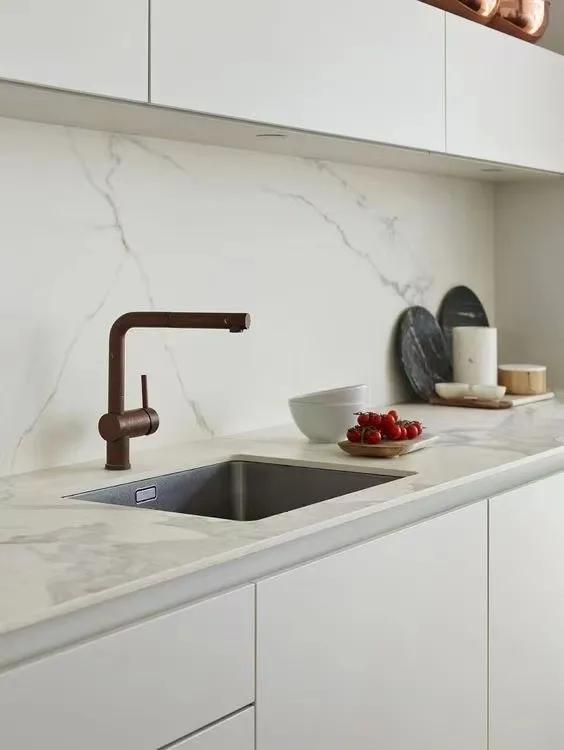 厨房吊柜高只做60厘米怎么补救,厨房吊柜45公分影响台面操作吗