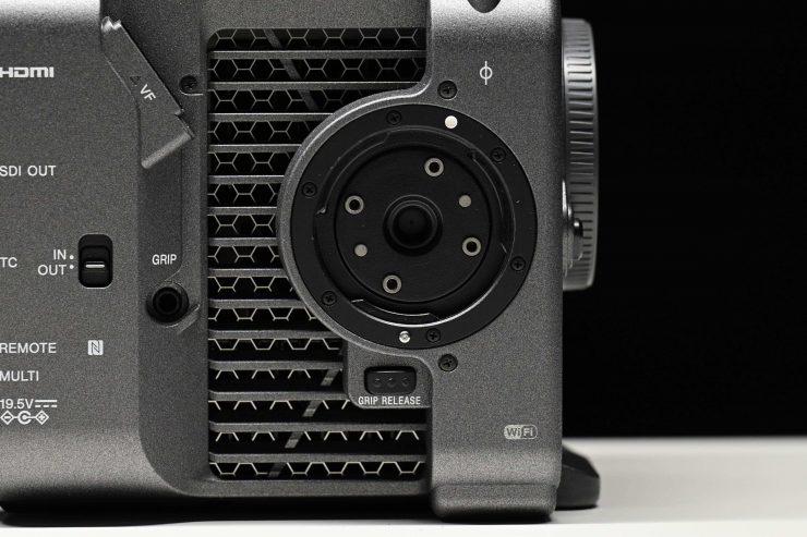 索尼fx30与佳能r6对比,直播相机索尼fx3和佳能c70哪个好