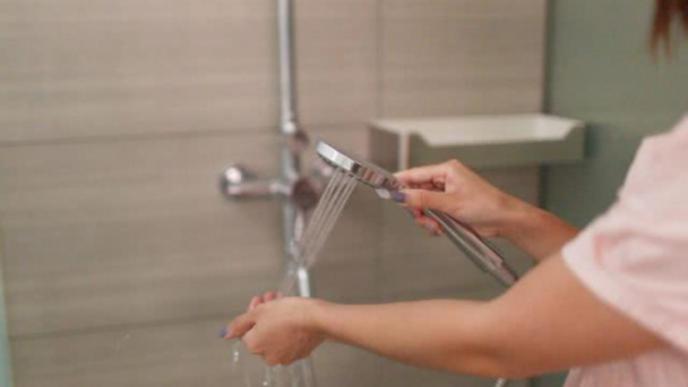 润肤露怎么用才正确,肌肤之钥滋润乳液怎么用