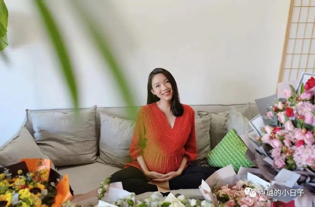 真正的法国女人,真正的巴黎女生冬天都在穿什么