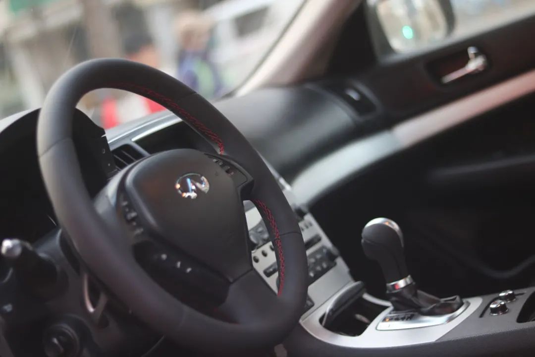 英菲尼迪g37s翻新,翻新英菲尼迪q70l