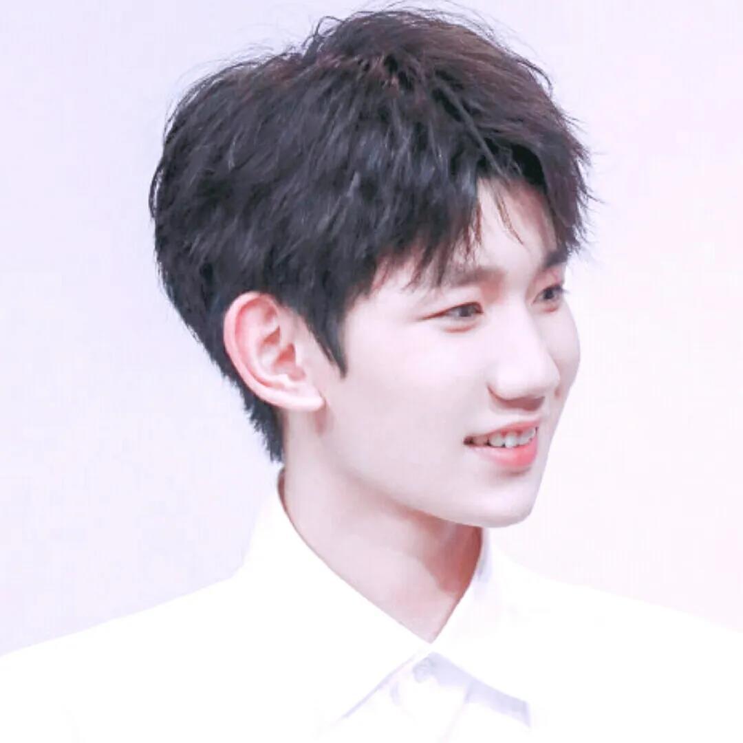 爱豆壁纸好运图片高清大图,明星爱豆头像