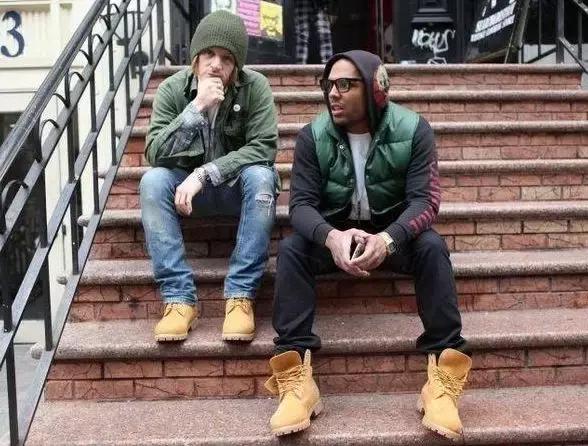 男靴潮流搭配高级感,复古男靴重磅穿搭